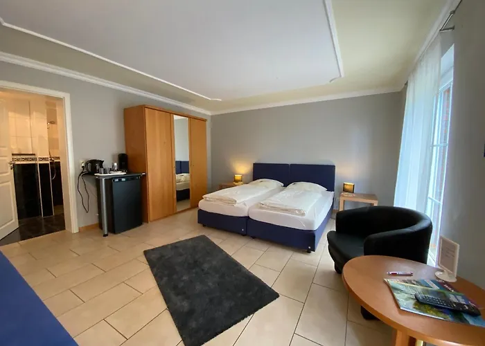 ゲストハウス Gaestehaus Savo *