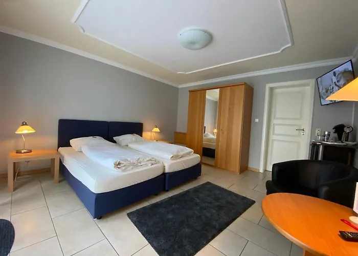 Gaestehaus Savo ゲストハウス *