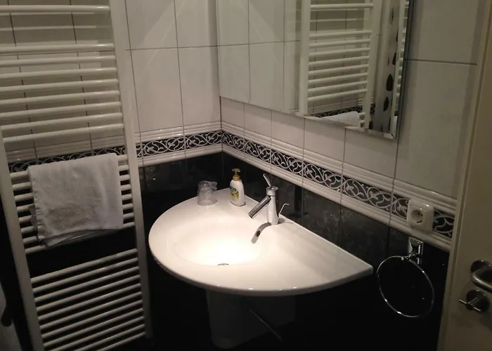 Gaestehaus Savo ゲストハウス ニュルブルク